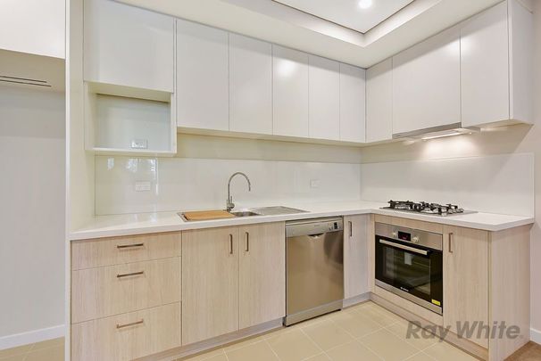 One Bedroom Apartment with Study Area - Photo 1
