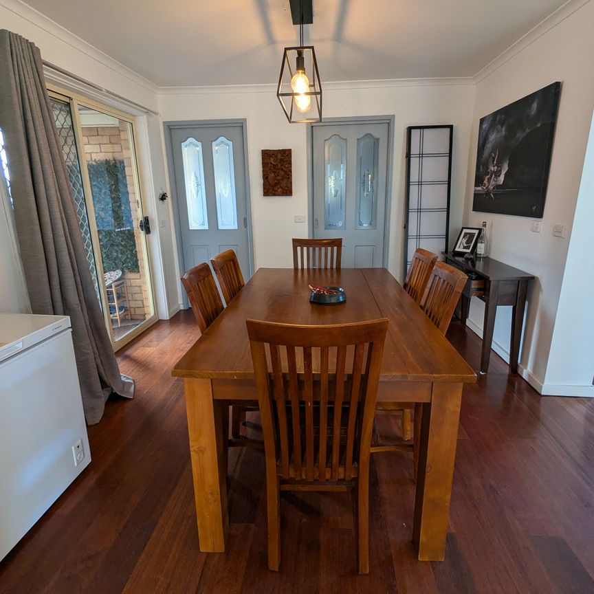 Sunshine West - Photo 1