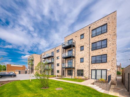 2 bedroom flat to rent - Photo 5