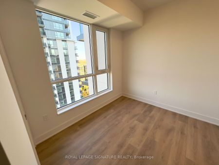For Lease - 202 Burnhamthorpe Road Unit# 1407, Mississauga, Ontario - Photo 3