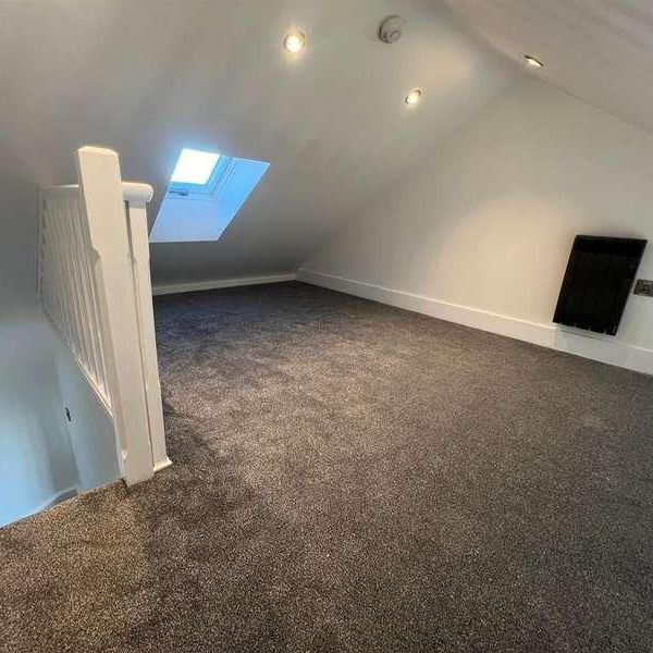 High Street, Neston, CH64 - Photo 1