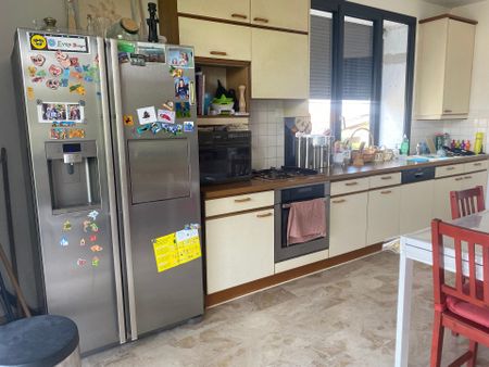 Location Maison 5 pièces 138m² FRANCHEVILLE 69340 - Photo 5