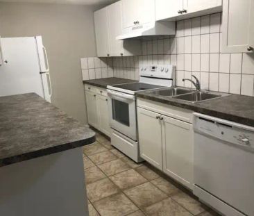 Beautiful 2-Bedroom LEGAL Basement Suite – Haysboro | Calgary - Photo 1