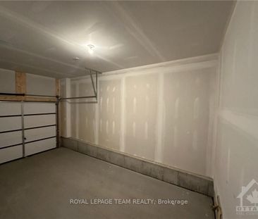 For Lease - 201 Conservancy Drive, Barrhaven, Ontario - Photo 5