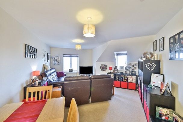 Lavender Hill, Milton Keynes, MK10 - Photo 1