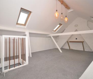 2 bedroom flat to rent - Photo 6
