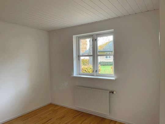 Dejlig 2-værelses lejlighed i skønne områder - Foto 1