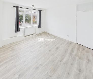 Bell Lane, NW4 2AW, London - Photo 2