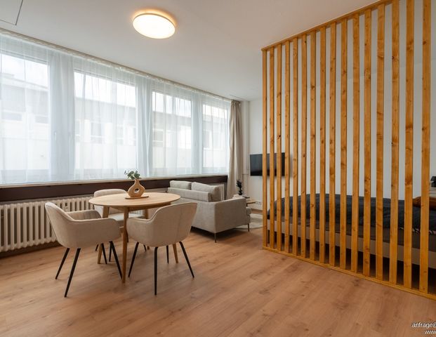 RIDA FLATS - Köln-CITY! All in plus! AAA Location + DOM + HBF + Lift + WIFI + Erstbezug + Saniert - Foto 1