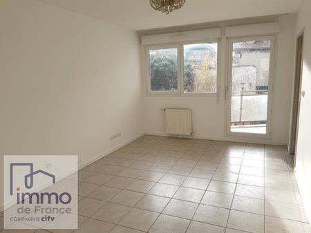 Appartement 4 pièces - 69700 Givors - Photo 4