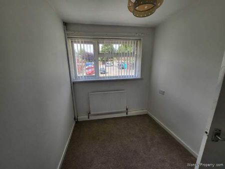 2 bedroom property to rent in Dewsbury - Photo 2