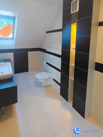 Duży dom 280m2 z podwórzem 1000m | 6 pok | Garaż - Zdjęcie 3