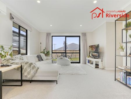 Modern 2-Bedroom, 2-Bathroom Gem in Forest Lake - Photo 5