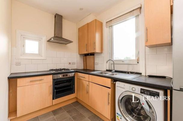Piper Road, Kingston Upon Thames, KT1 - Photo 1