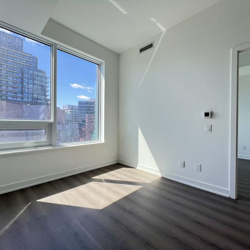 For Lease - 8 Wellesley Street Unit# 3102, Toronto, Ontario - Photo 1