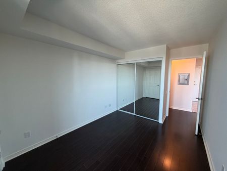For Lease - 8 Hillcrest Avenue Unit# 1602, Toronto, Ontario - Photo 2