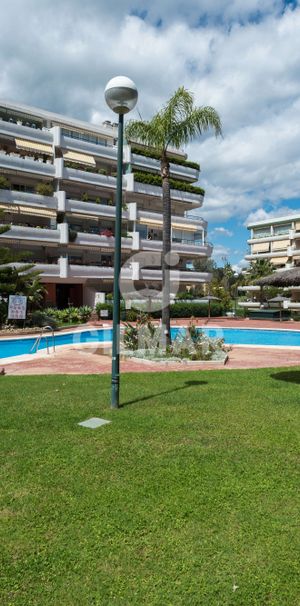 Apartamento en alquiler en Guadalmina – Málaga | Gilmar Consulting - Photo 1