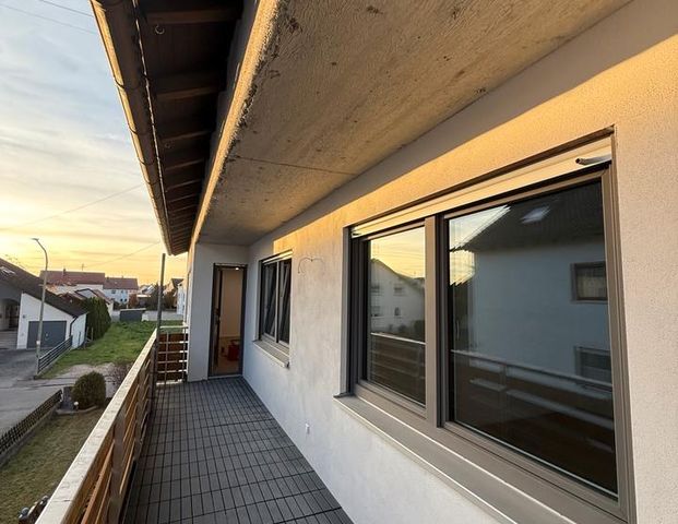 Frisch sanierte 4-Zimmer-Wohnung in Bibertal (106qm, OG) - Foto 1