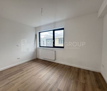 Vila 3 dormitoare, 2 bai, nemobilata, curte proprie, Comp... - Fotografie 6