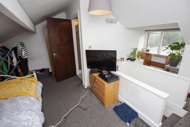 5 bedroom house to rent - Photo 1