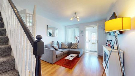 1 bedroom mews to rent - Photo 2