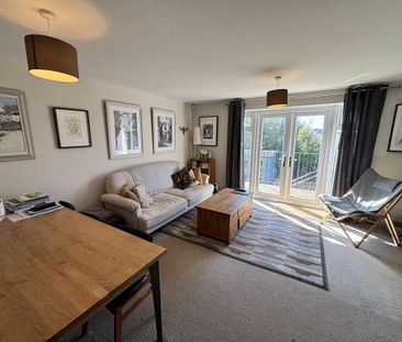 3 bedroom semi-detached house to rent - Photo 6