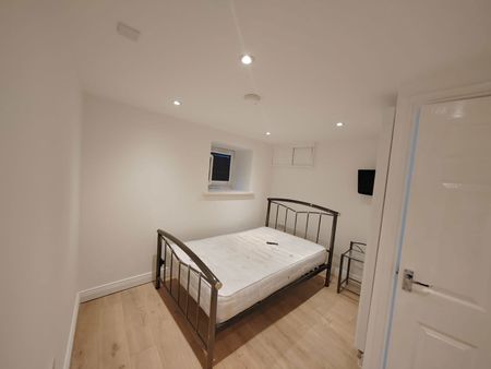 Pogmoor Road, Pogmoor , Barnsley, S75 2EF - Photo 5