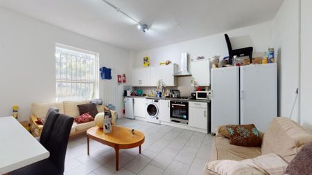 5 bedroom house to rent - Photo 3