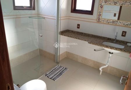 Casa com 6 quartos e 380m² para alugar em Campeche, Florianópolis. - Foto 3