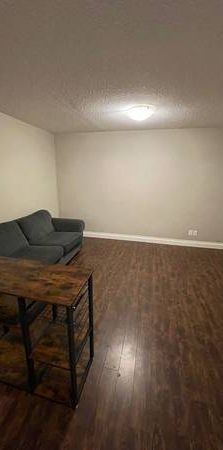 $1,850 / 2br - 900ft2 - 2 Bedroom Basement Suite (North Nanaimo) - Photo 1