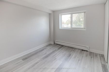 For Lease - 6287 O'neil Street Unit# 8, Niagara Falls, Ontario - Photo 4
