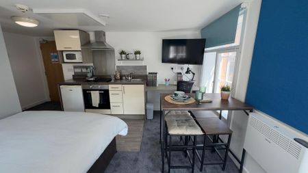 1 bedroom apartment to rent - Photo 2