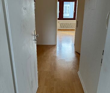 Modernes 1-Zimmer-Apartment mit Einbauküche in zentraler Top-Lage - Photo 4