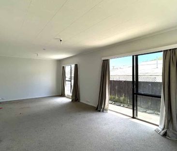 Warm & Sunny 2 Bedroom Home - ready soon! - Photo 2