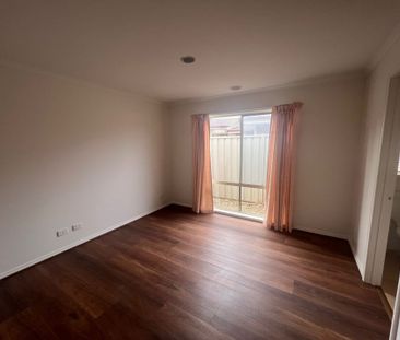 Three Bedroom Home Situated In Quiet Street - Photo 1