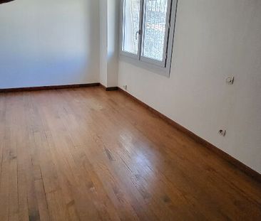 AVIGNON IM 744 AVEC PLACE DE PARKING DANS GARAGE COMMUN, - Photo 5