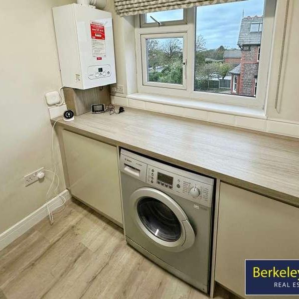 Gaywood Court, Nicholas Road, Blundellsands, L23 - Photo 1