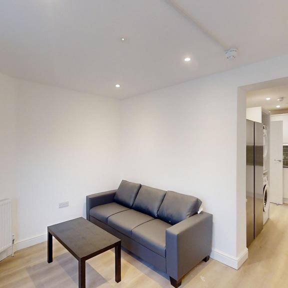 6 bedroom house share to rent - Photo 1