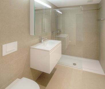 Not just perfect for singles - Photo 5