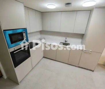 Piso en alquiler en Avenida de Juan de Borbón - Photo 4