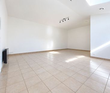Appartement à louer - EPERNAY CENTRE-VILLE - Appartement T2 avec pl... - Photo 1