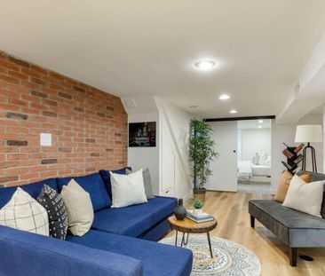 For Lease - 211 Markham Street, Toronto, Ontario - Photo 2