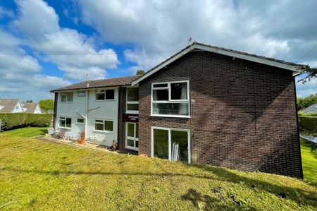 St Johns Road, Crowborough - Photo 5