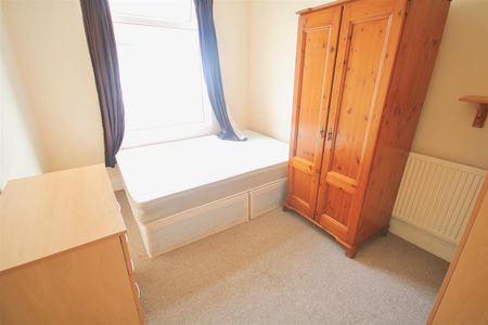 Heidelberg Road, Southsea - Photo 3