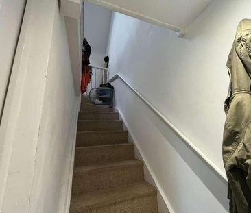 Grays Yard, Penryn, TR10 - Photo 3