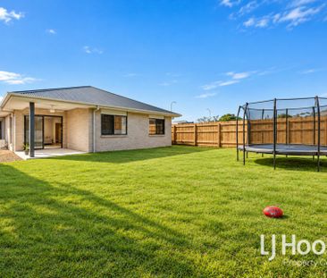 Great Backyard | Walking Distance to South Rock State School | Idea... - Photo 5