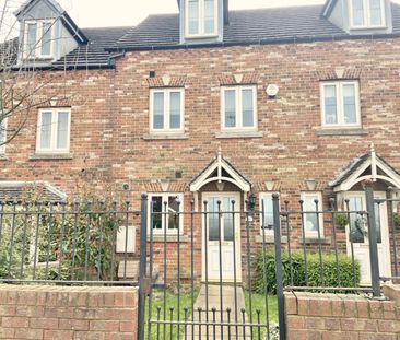 3 bedroom House To Let - Photo 2