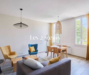 Maison à louer - Aix-en-Provence 8 pièces de 400 m² - Photo 3