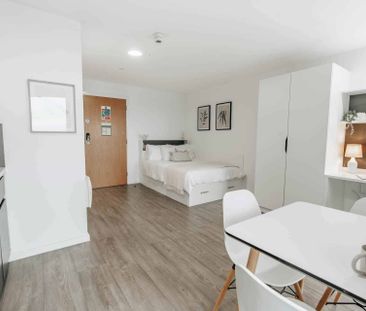 Bronze Studio - Photo 6