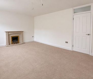 2 bedroom bungalow to rent - Photo 2